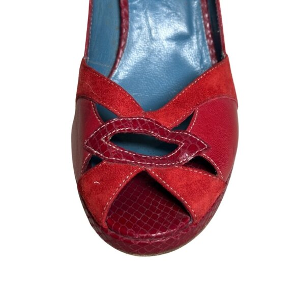 Marc Jacobs Red Leather & Suede Peep-Toe Pumps – Size 8.5 - Picture 6 of 16